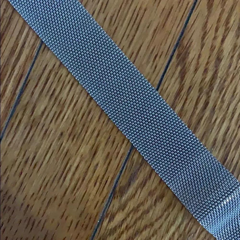 Guess silver mesh belt